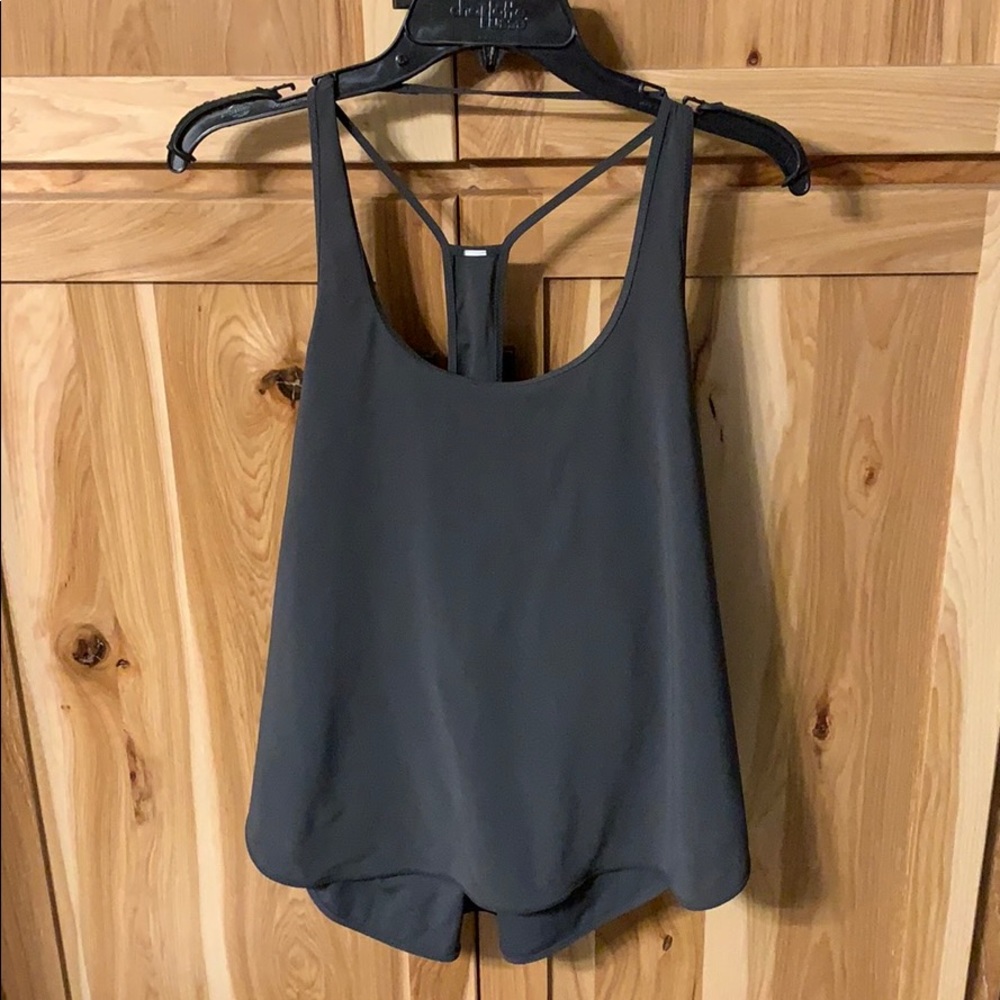 Lululemon Coastal Tank size 8